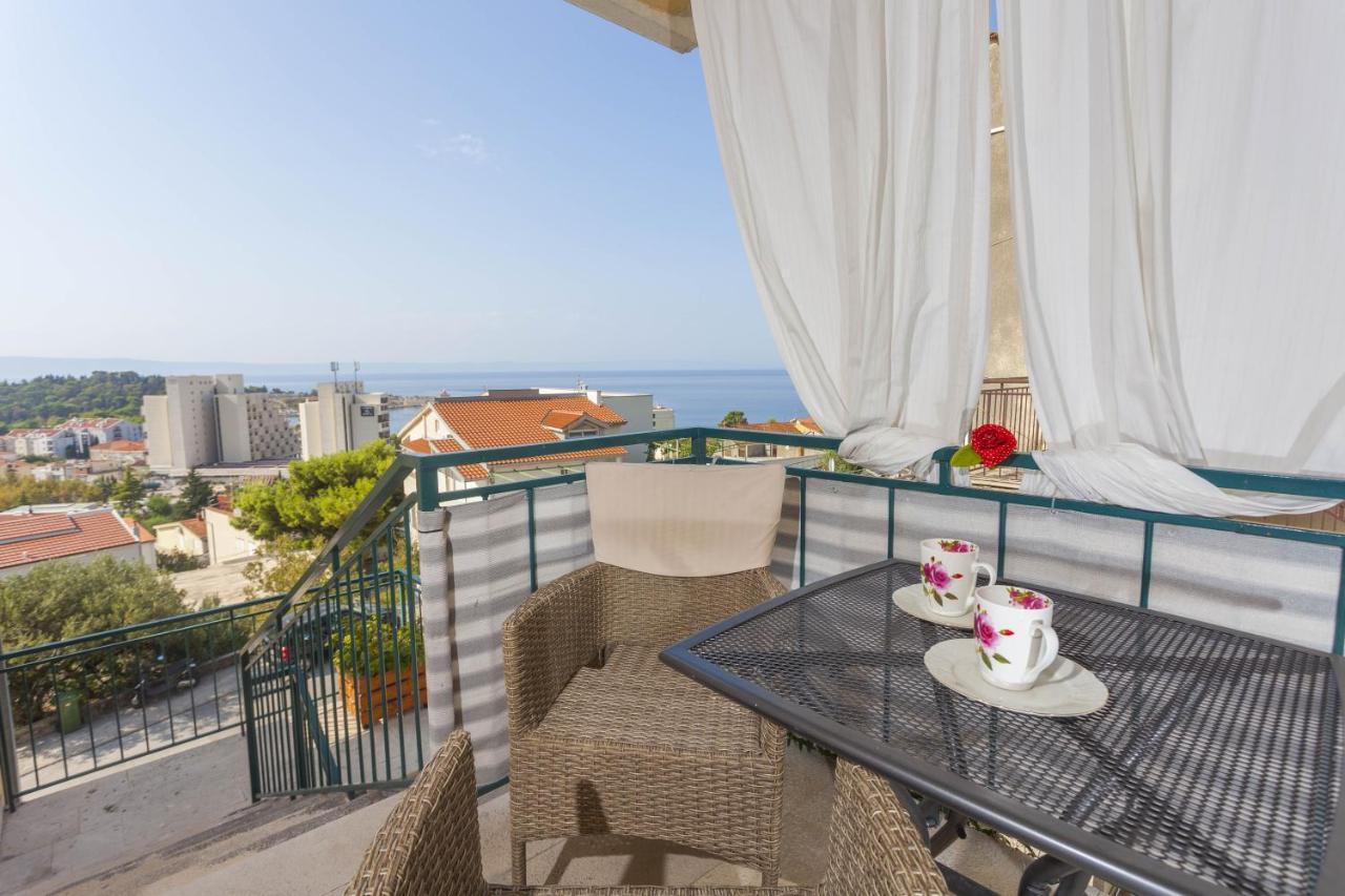Apartments Maras Makarska Buitenkant foto